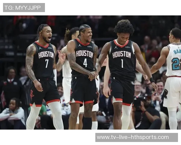 太阳三巨头拆分后新组合布克与格林能否带队重塑辉煌