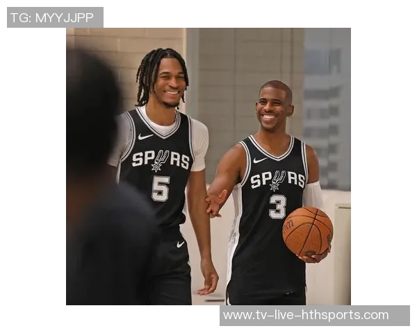 卡斯尔全场表现惊艳9中6砍下19分10助攻零失误罚球完美6中6